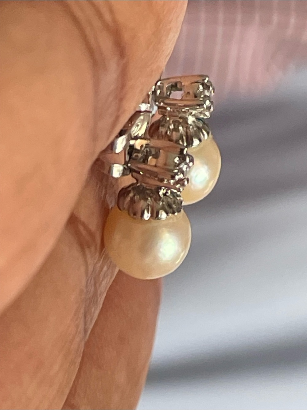 Real! 14kt Gold Diamond & Pearl Earrings - Picture 7 of 10